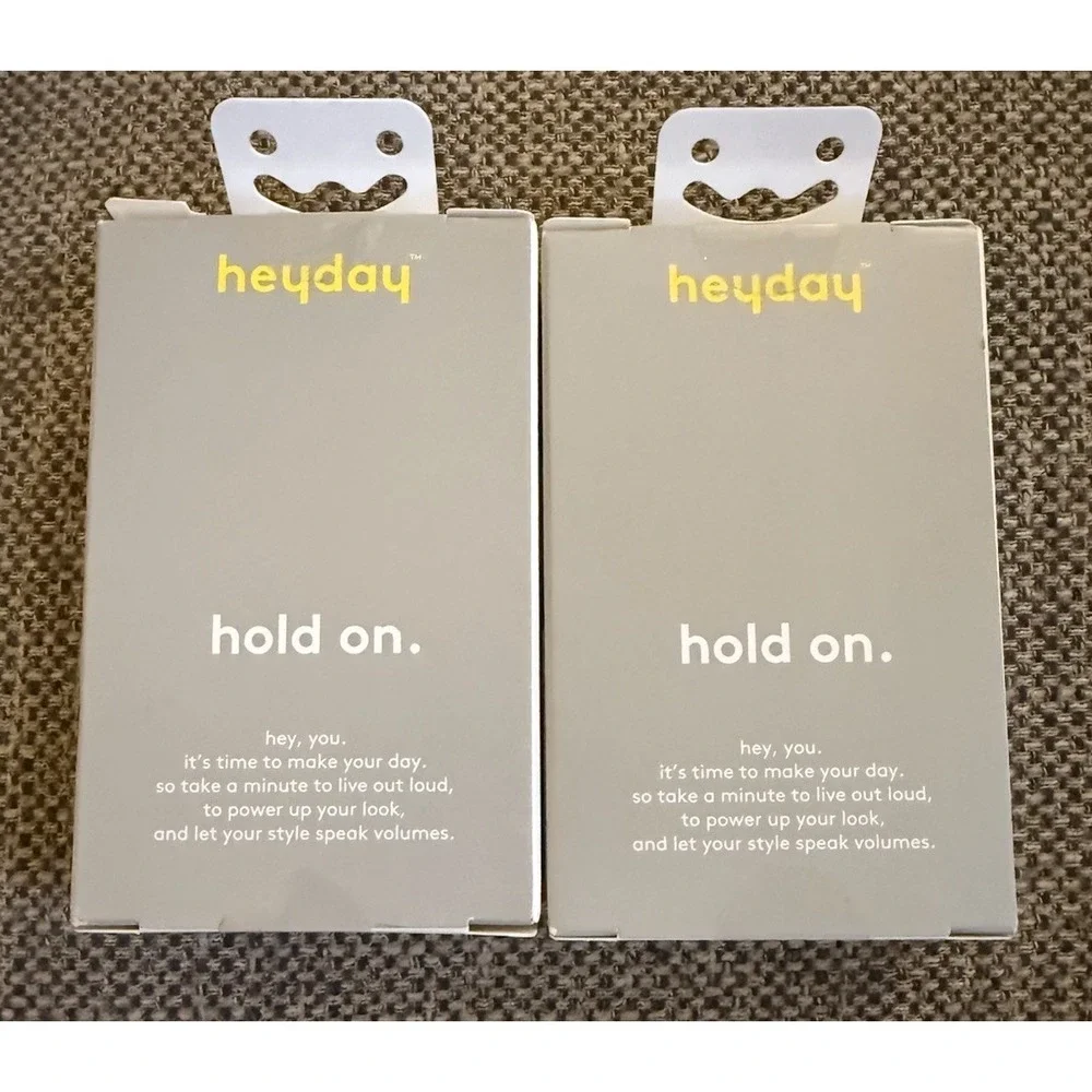 Heyday Silicone Apple Airtag Holder & Keychain x 2 - Yellow w/ Carbiner Clip NEW